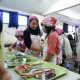 親子料理教室（平成22年12月）クリスマスケーキ